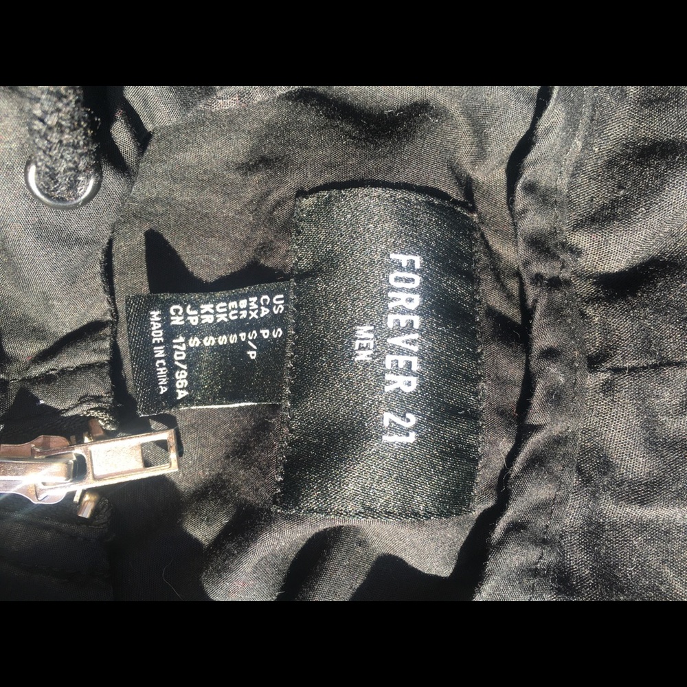 Forever 21 men’s small black half zipper jacket - Picture 3 of 7